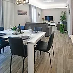 Apartment Luxury Casa Anna